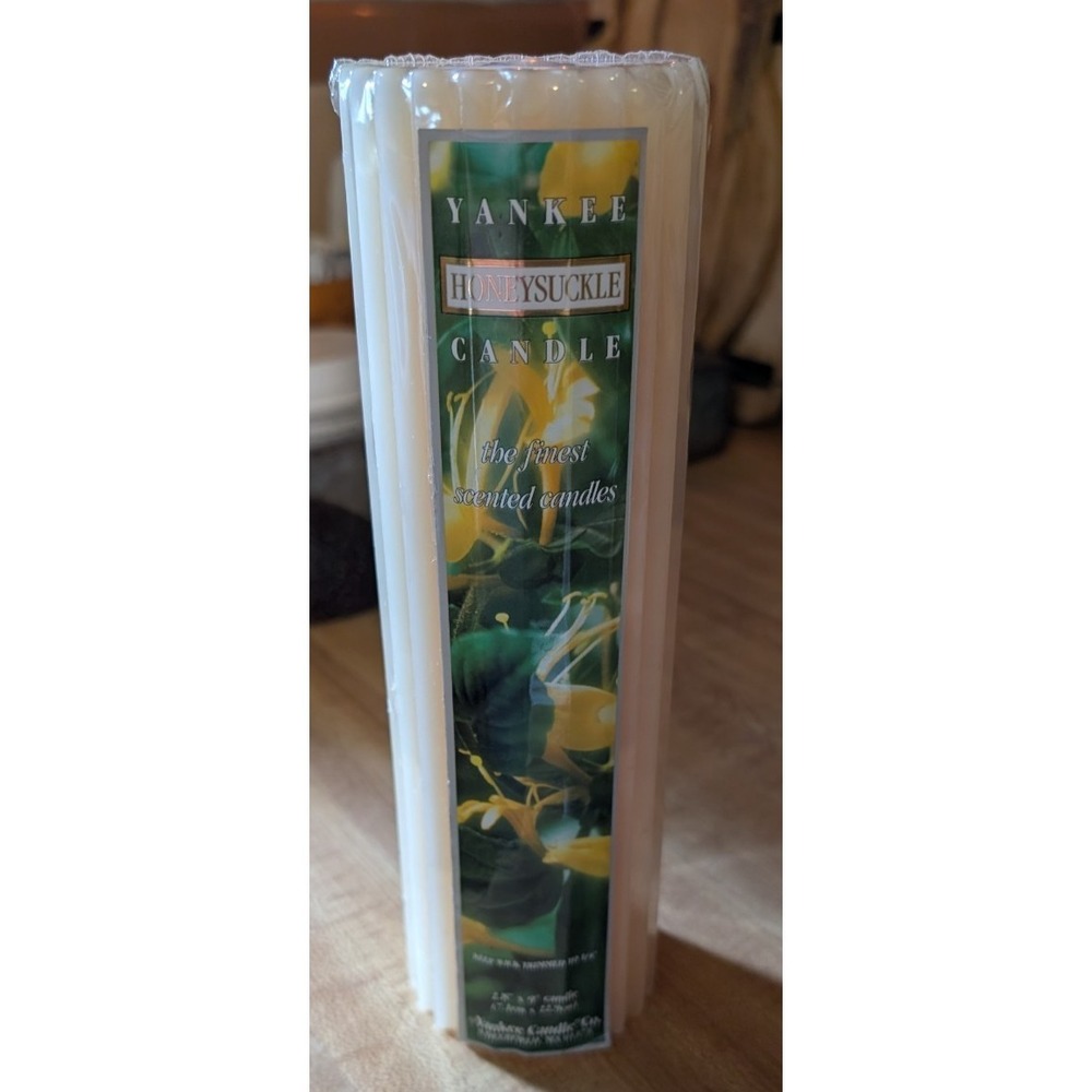 VINTAGE Yankee Candle Honeysuckle Pillar 9" Candle NOS S.Deerfield, MA
